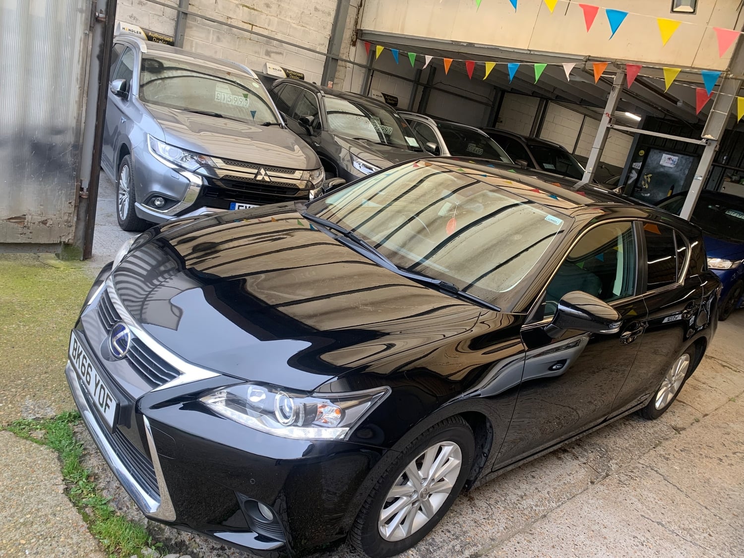 [ berth ]Lexus Ct 200h