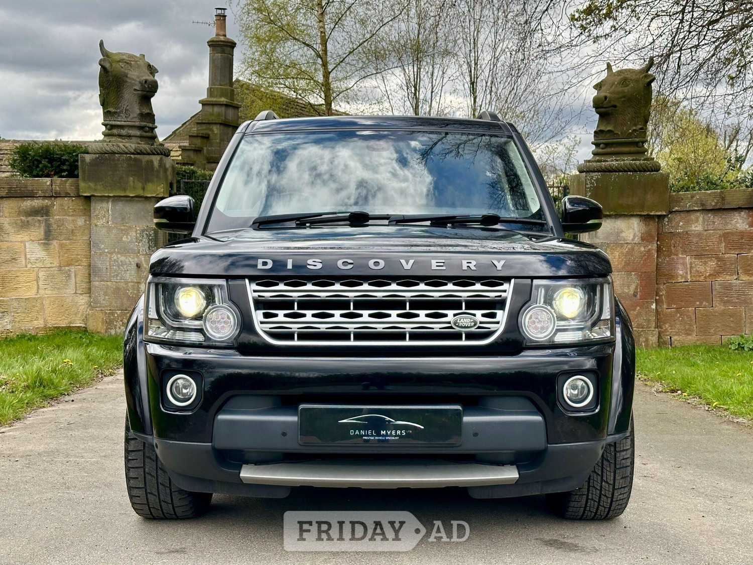Land Rover Discovery 4 Leeds