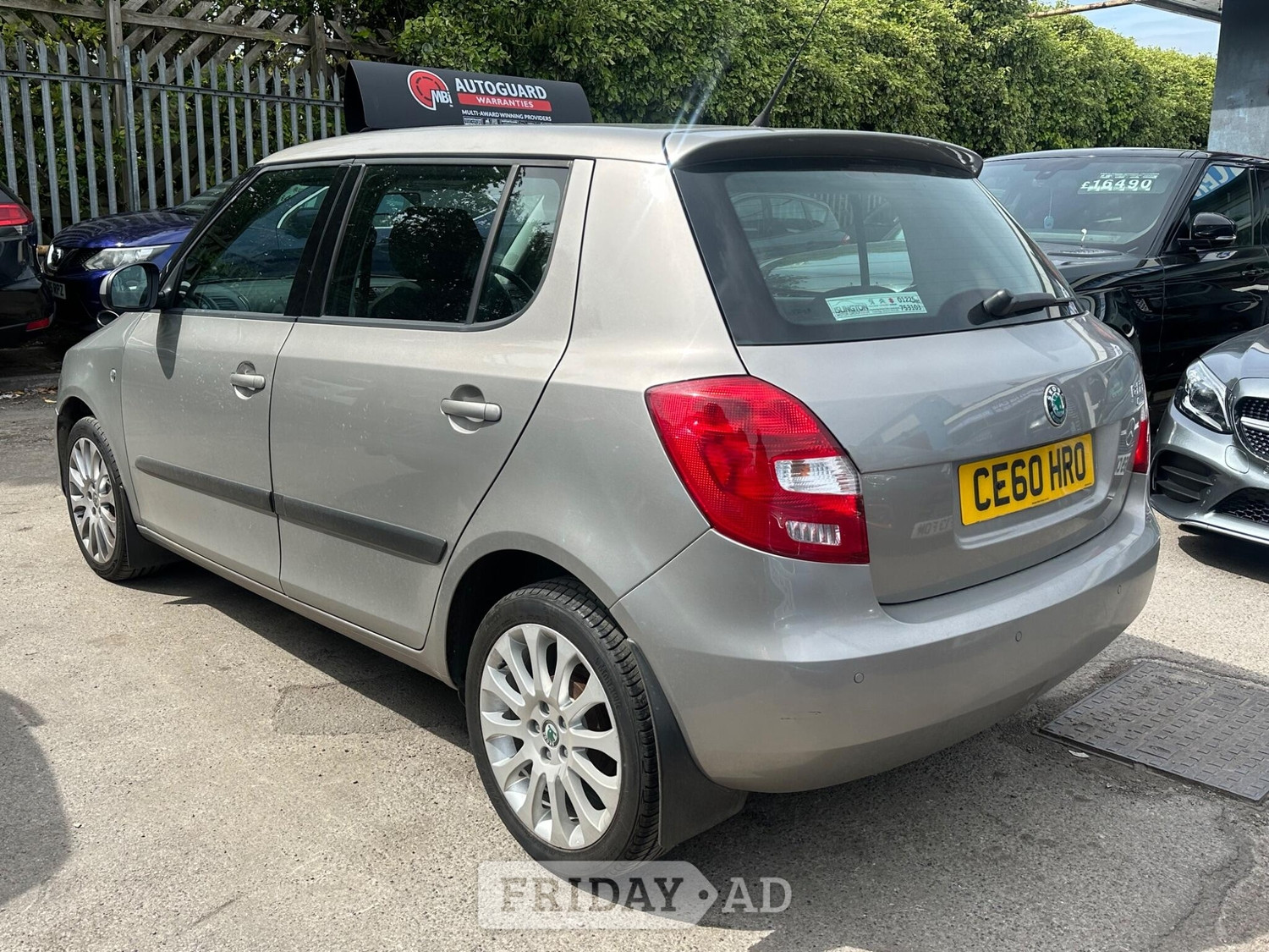 Skoda Fabia 2010 - Cars
