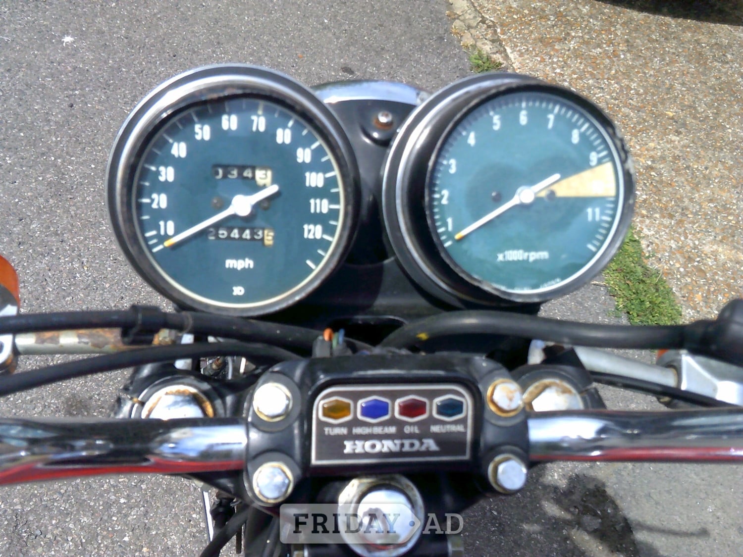 Honda CB 1975 - Motorbikes, Scooters & Quads in Brighton