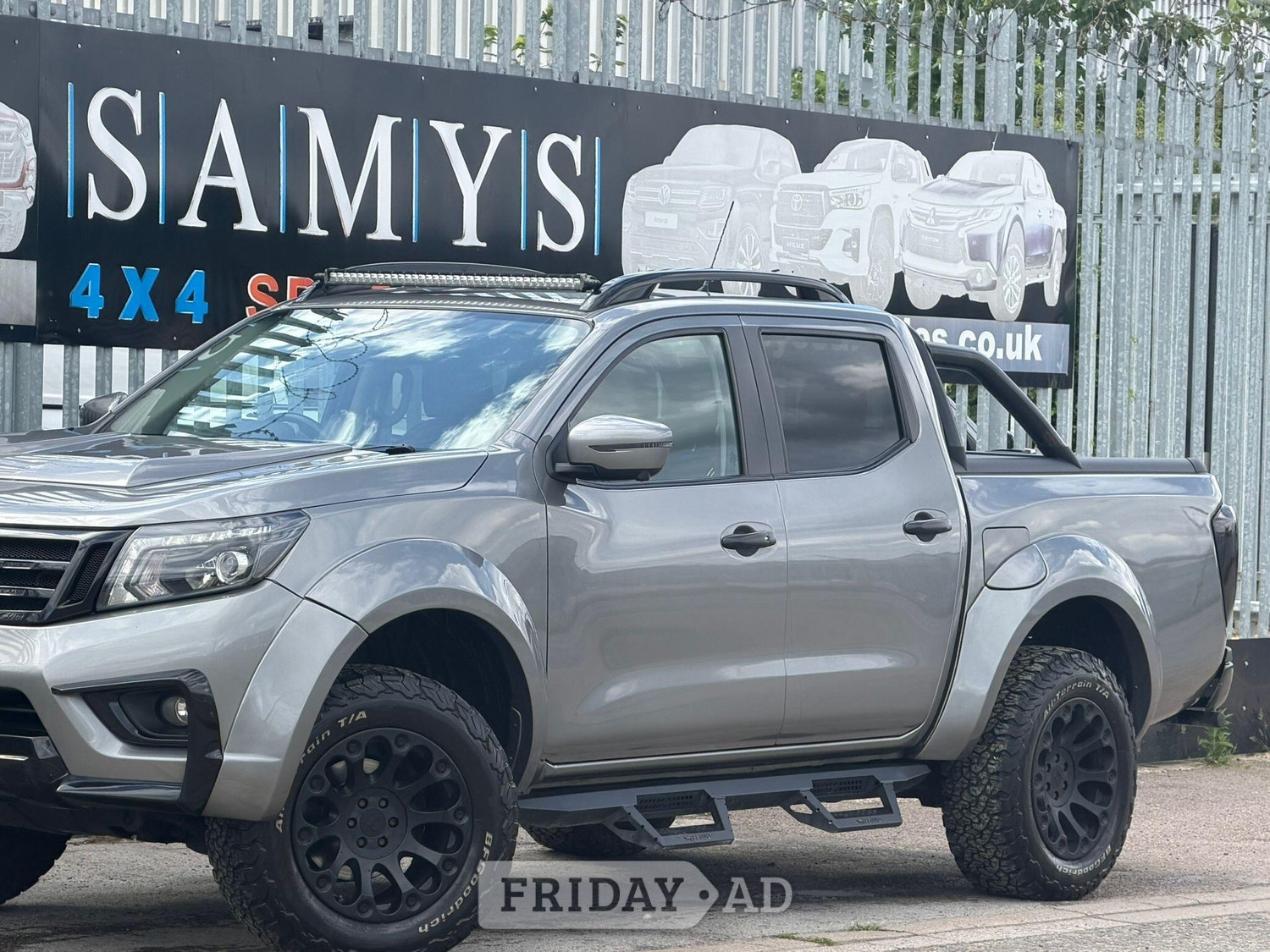 [ berth ]Nissan Navara