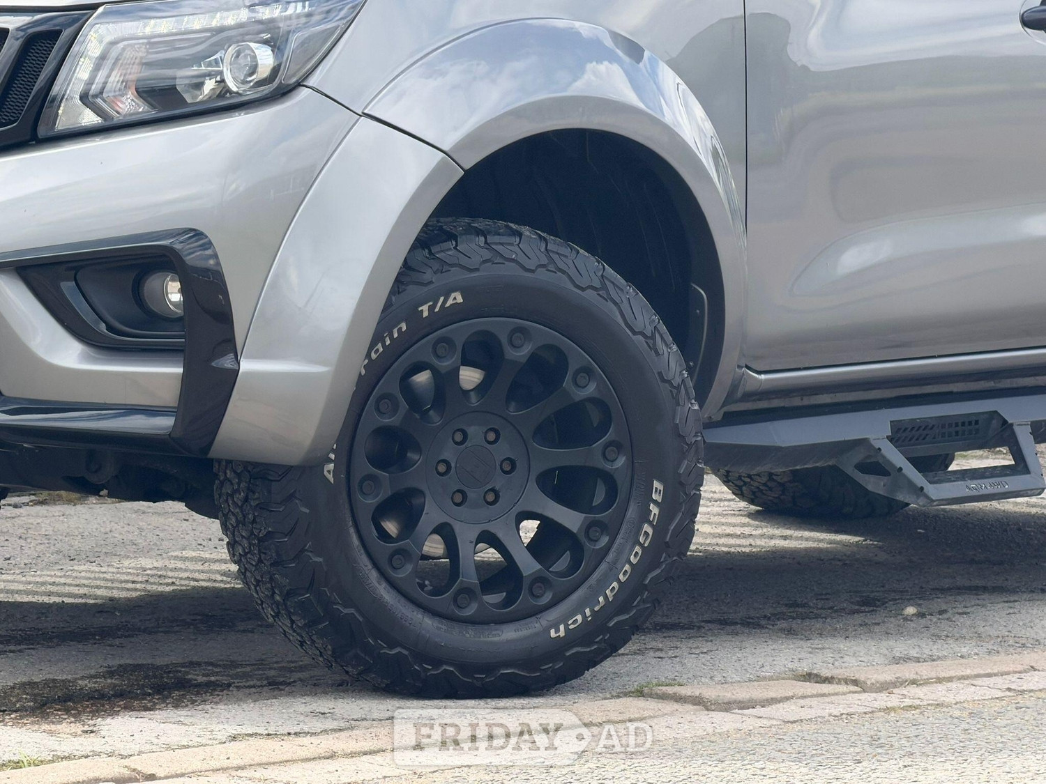 Nissan Navara 2021 - Vans & Commercial Vehicles