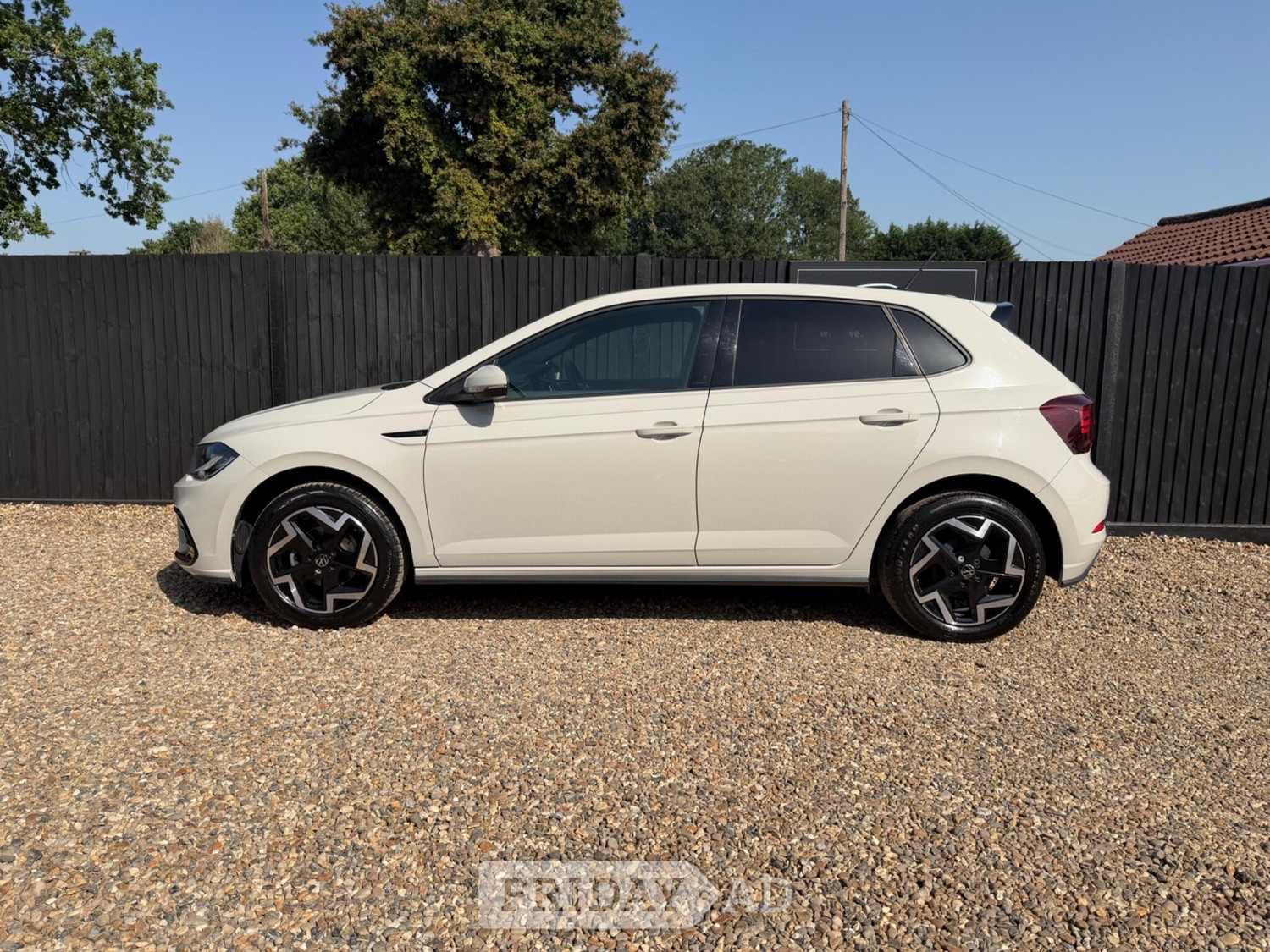 [ berth ]Volkswagen Polo