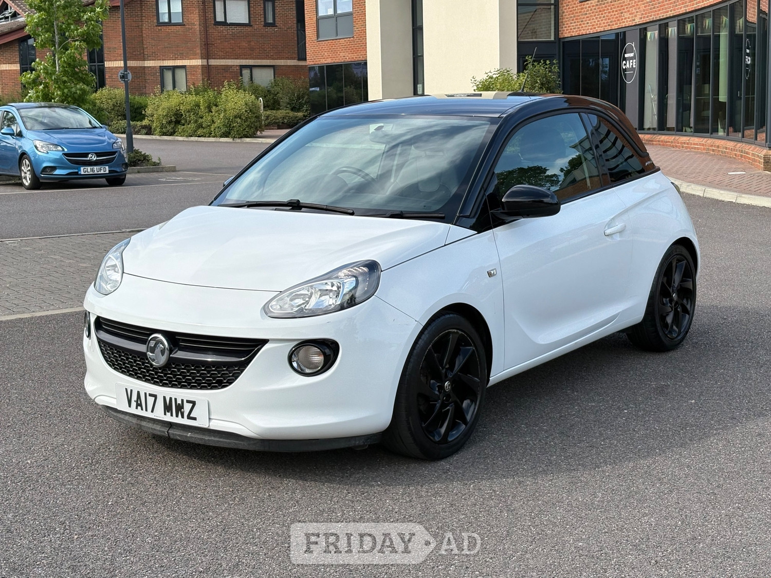 [ berth ]Vauxhall Adam