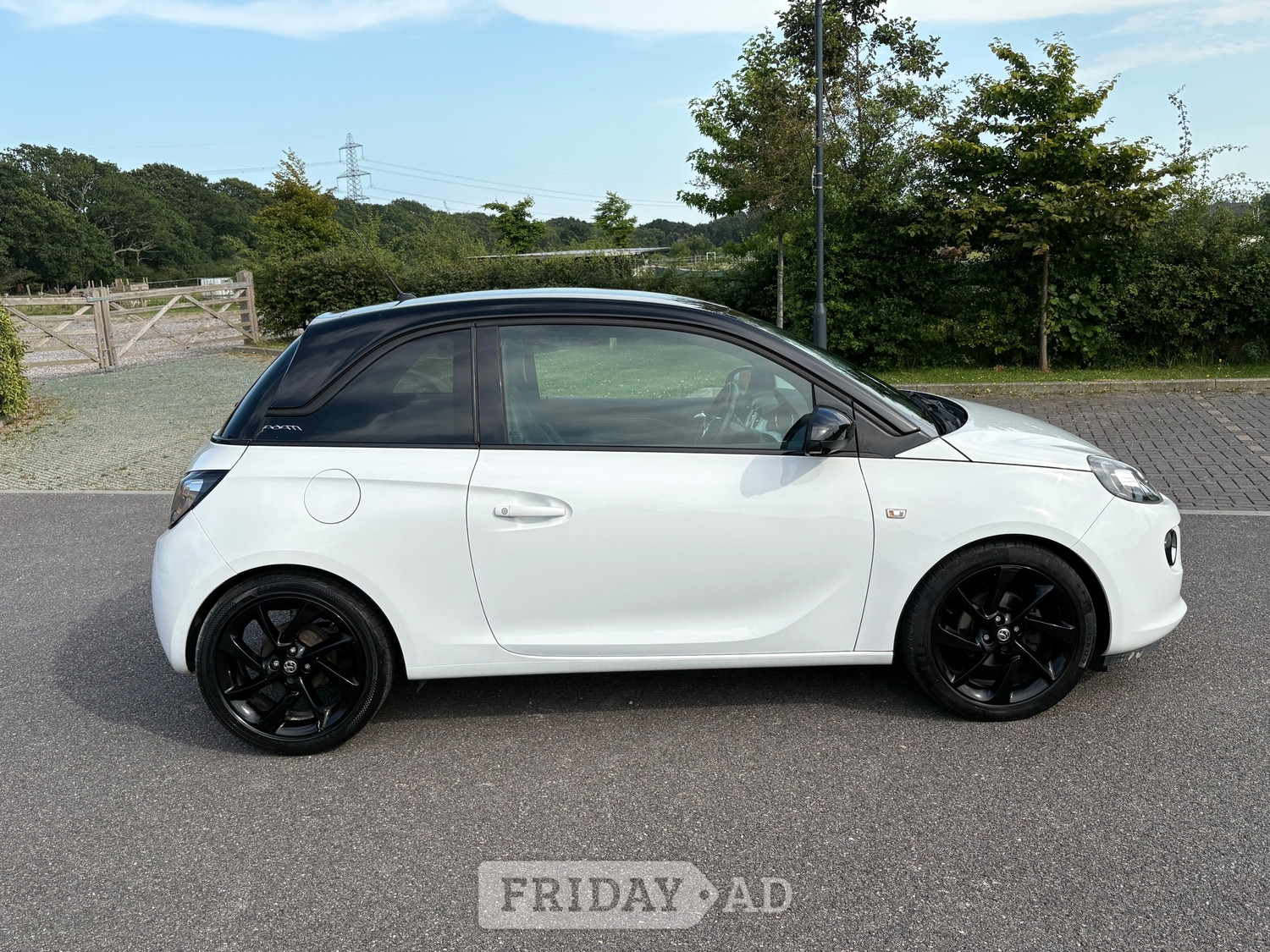 Vauxhall Adam 2017 - Cars