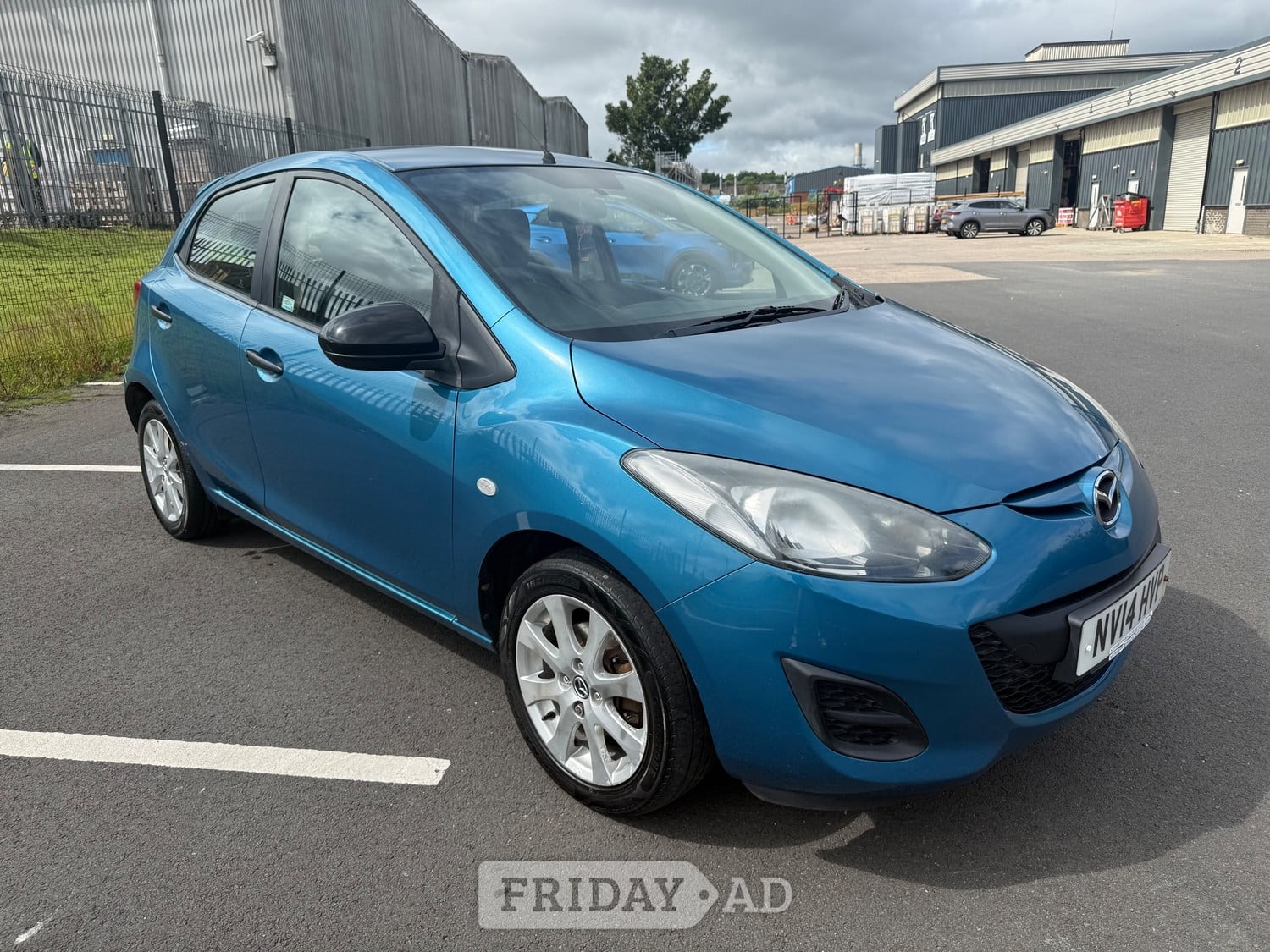 [ berth ]Mazda Mazda2