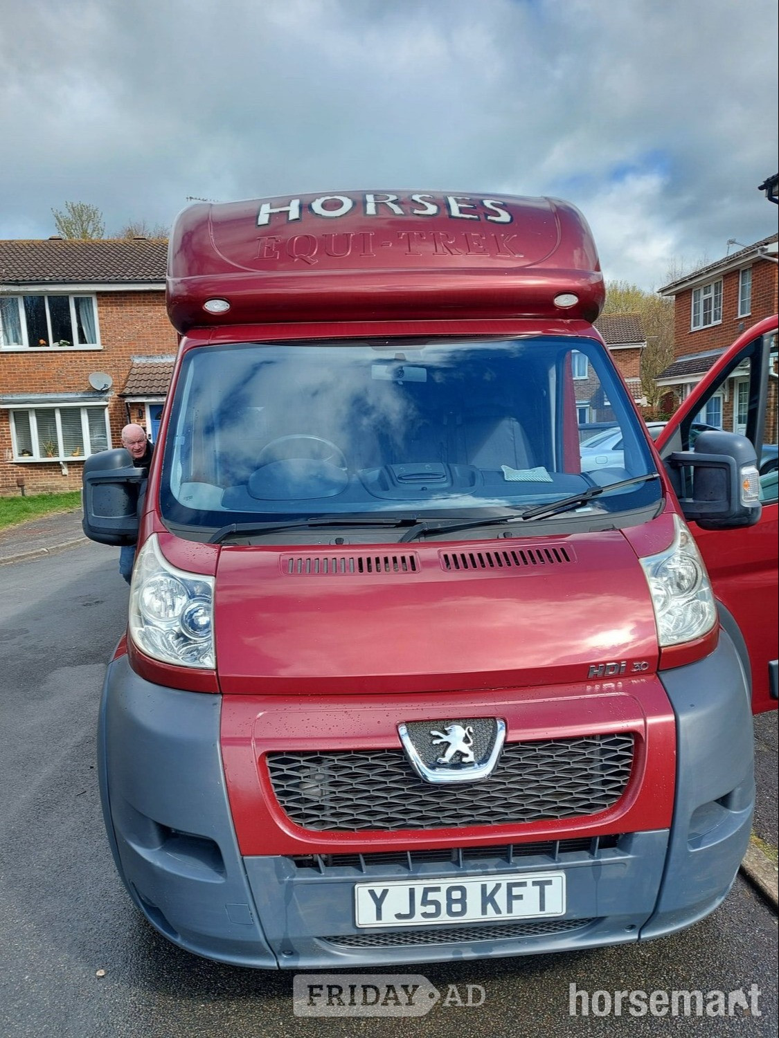 Equi-Trek  Peugeot Horsebox in Folkestone