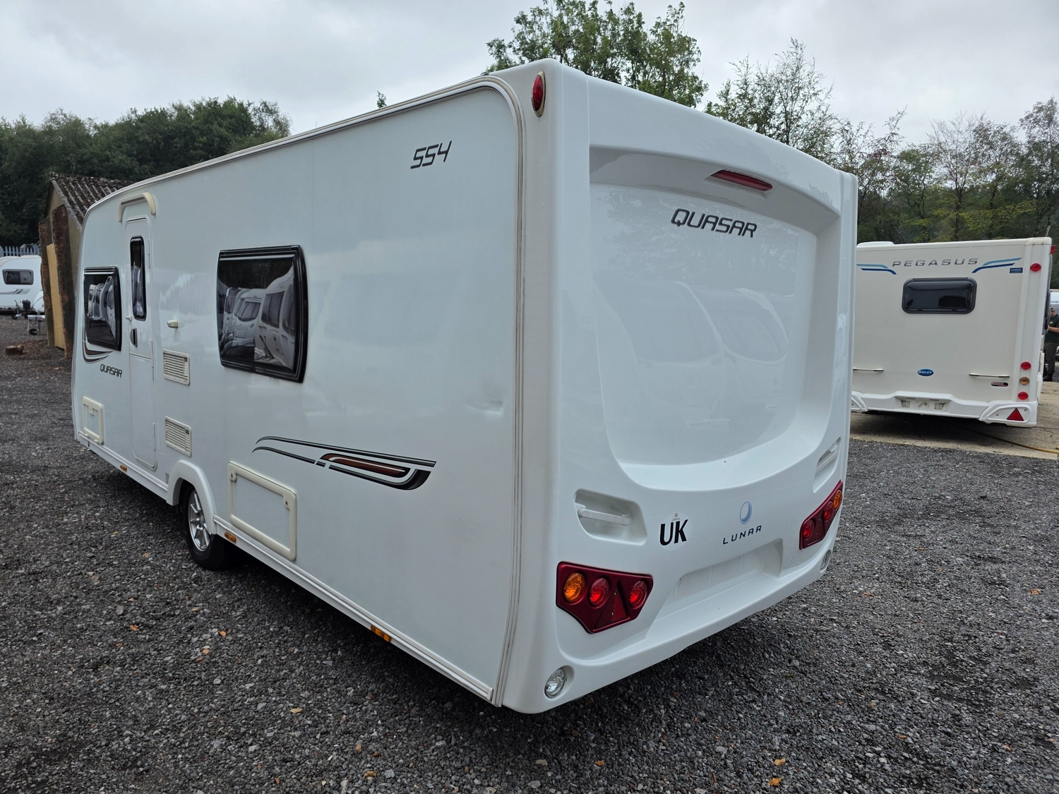 Lunar Quasar 554 Taunton
