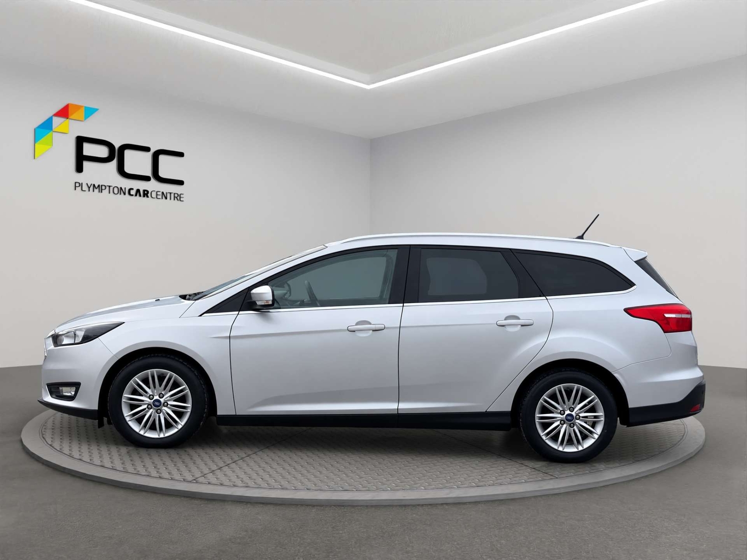 Ford Focus 2018 - Cars in Plymouth