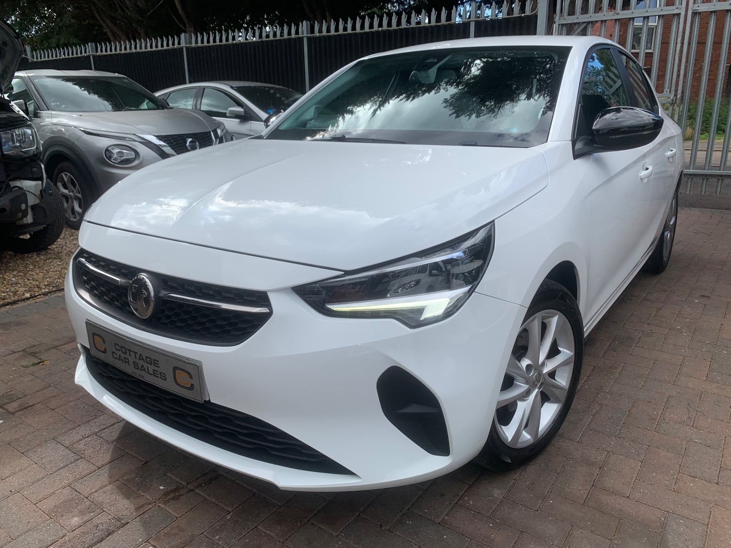 [ berth ]Vauxhall Corsa