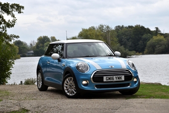 Mini Hatch 2016