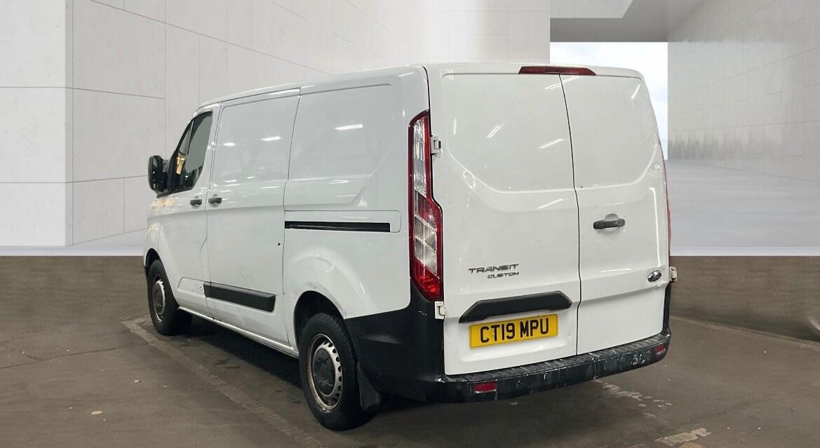 Ford Transit Custom 2019 - Vans & Commercial Vehicles in Reading