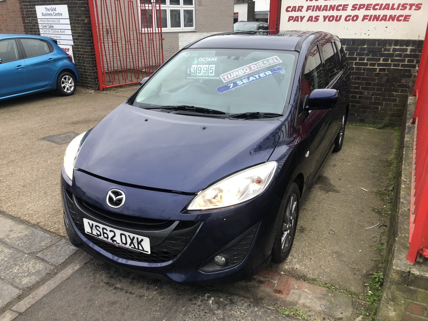 [ berth ]Mazda 5
