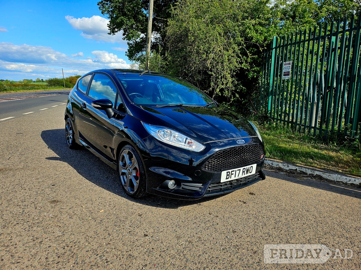 [ berth ]Ford Fiesta