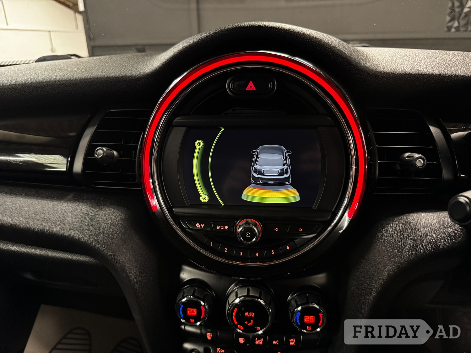 Mini Hatch 2015 - Cars