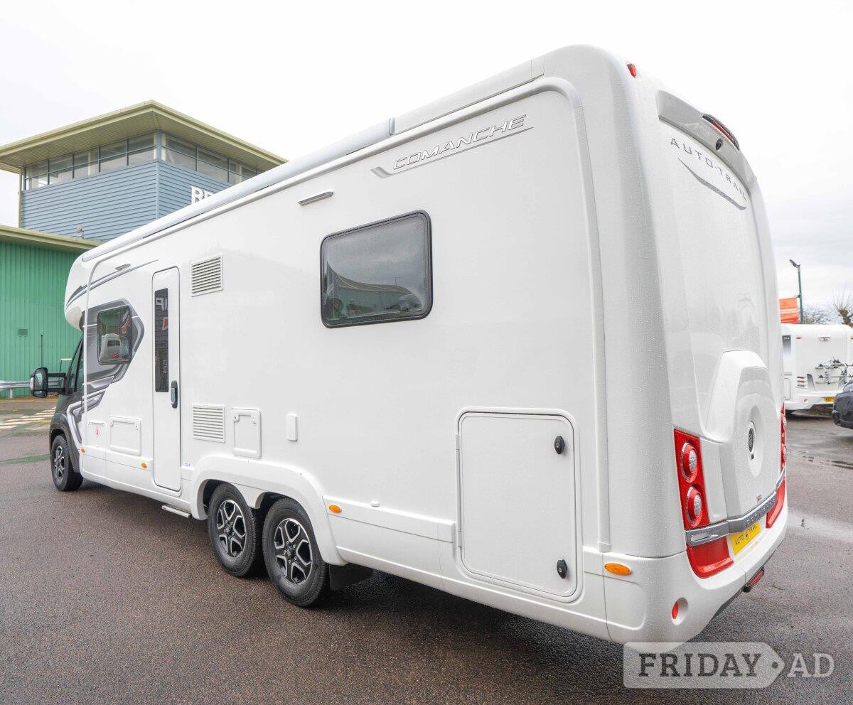 [4 berth ]Auto-Trail Comanche