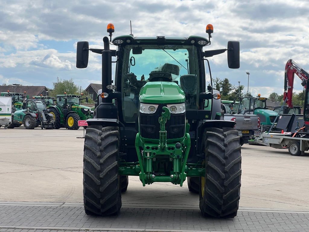 [ berth ]John Deere 6R 155