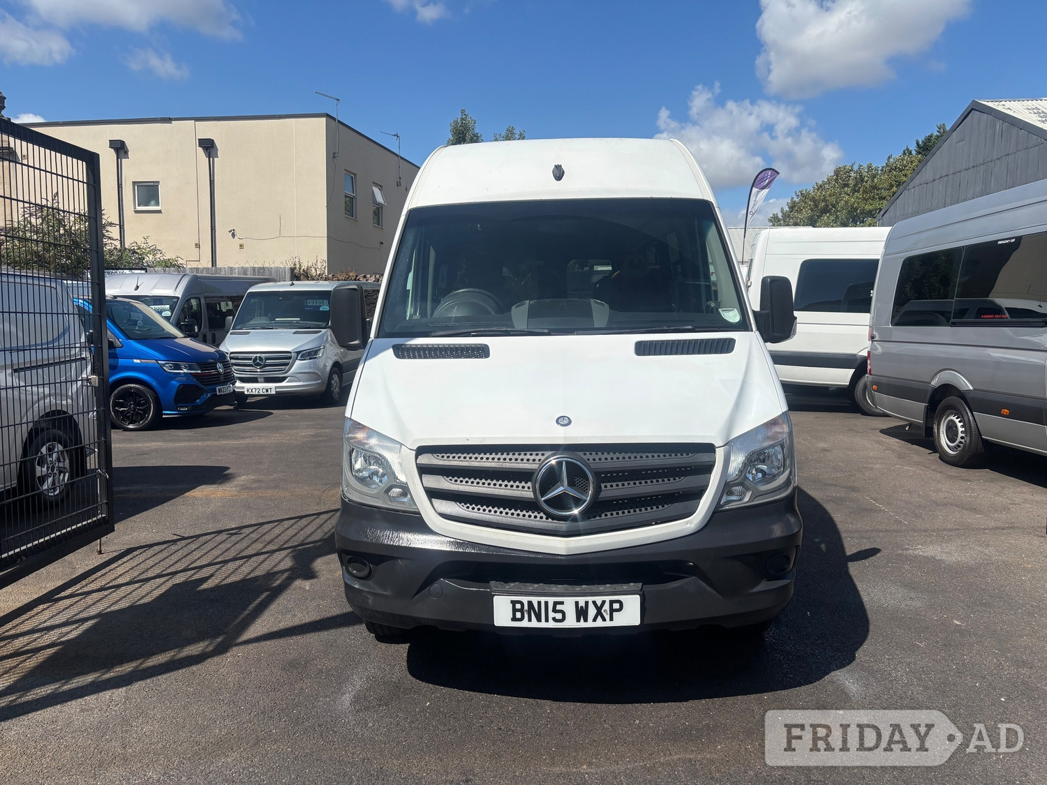[ berth ]Mercedes-Benz Sprinter
