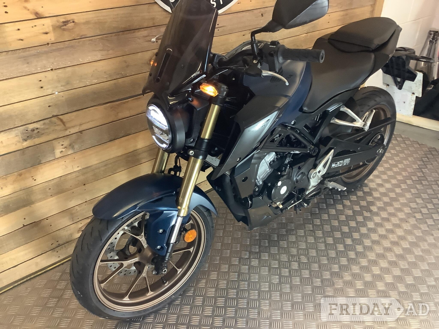 [ berth ]Honda CB