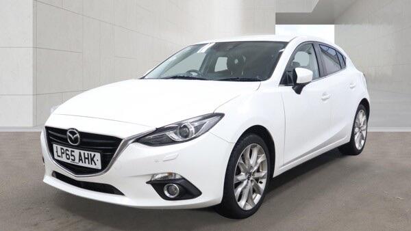 Mazda 3 2015 - Cars in Wantage