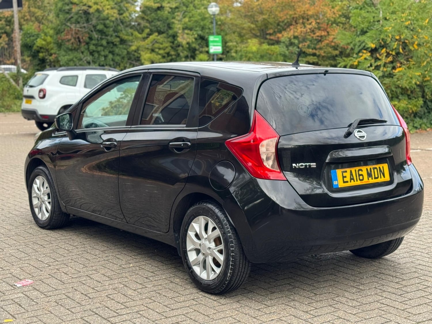 Nissan Note 2016 - Cars in Hillingdon