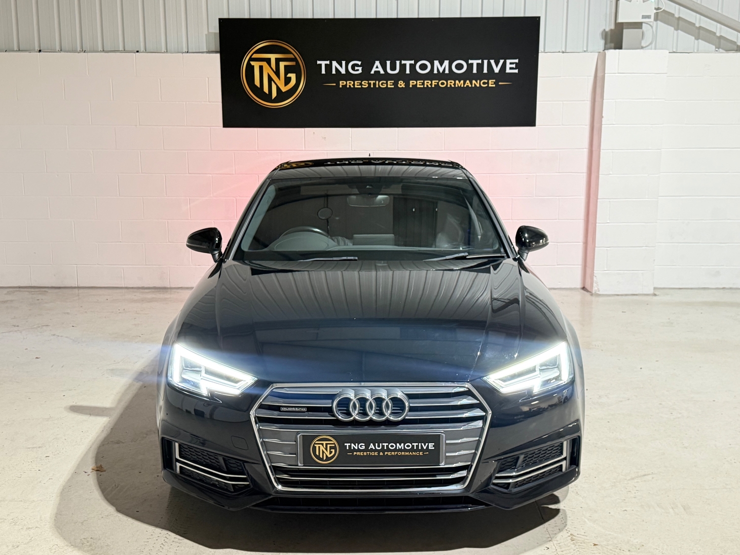 Audi A4 2016 - Cars