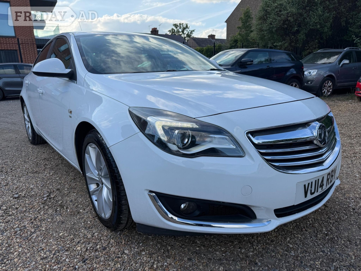 Vauxhall Insignia 2014 in Slough