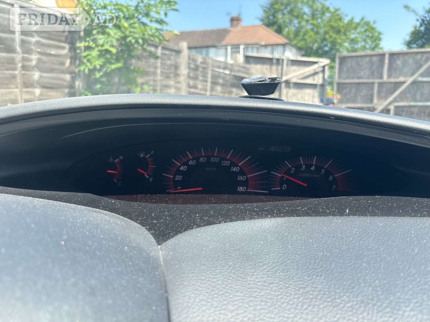 Toyota Estima 2005 - Cars