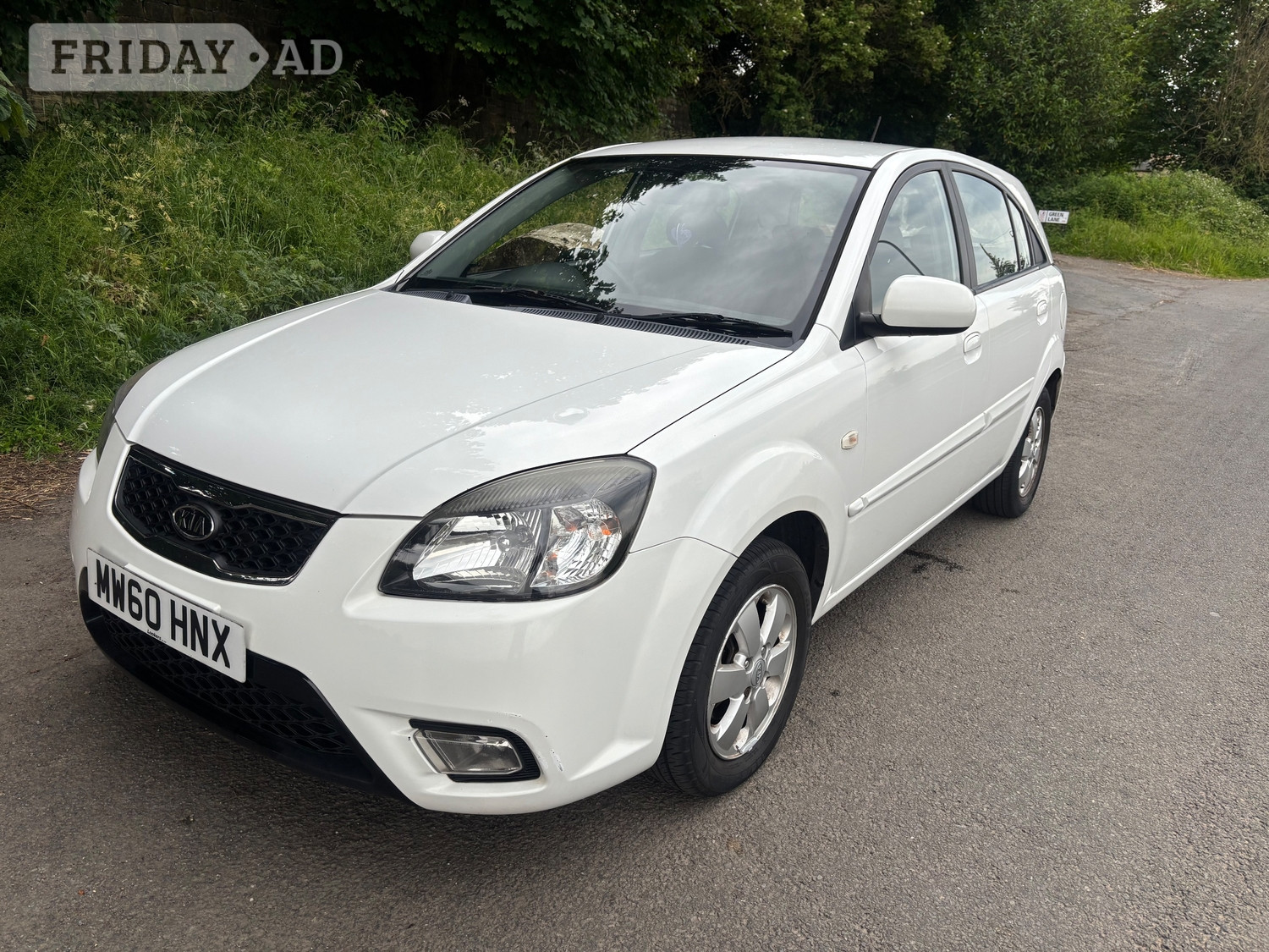 Kia Rio 2011 - Cars in Leeds