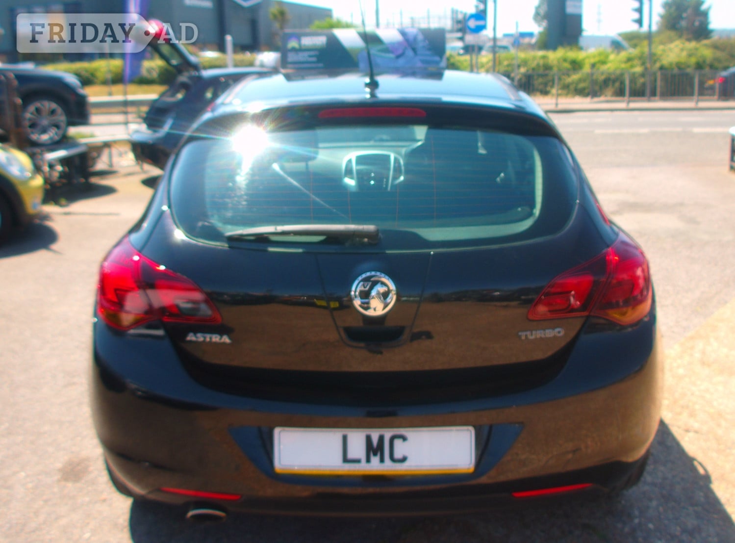 Vauxhall Astra 2010 - Cars