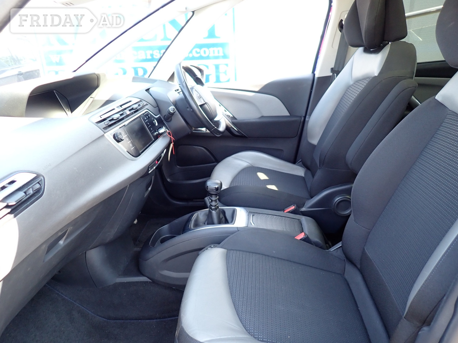 [ berth ]Citroen C4