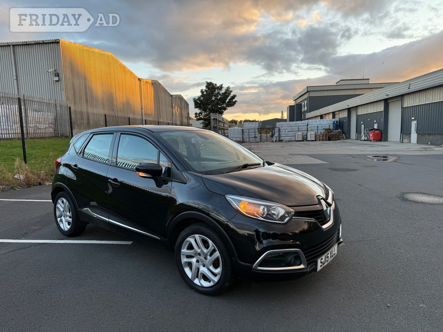 [ berth ]Renault Captur