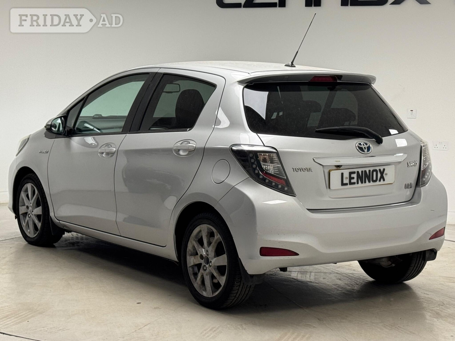 Toyota Yaris 2012 - Cars in Brent
