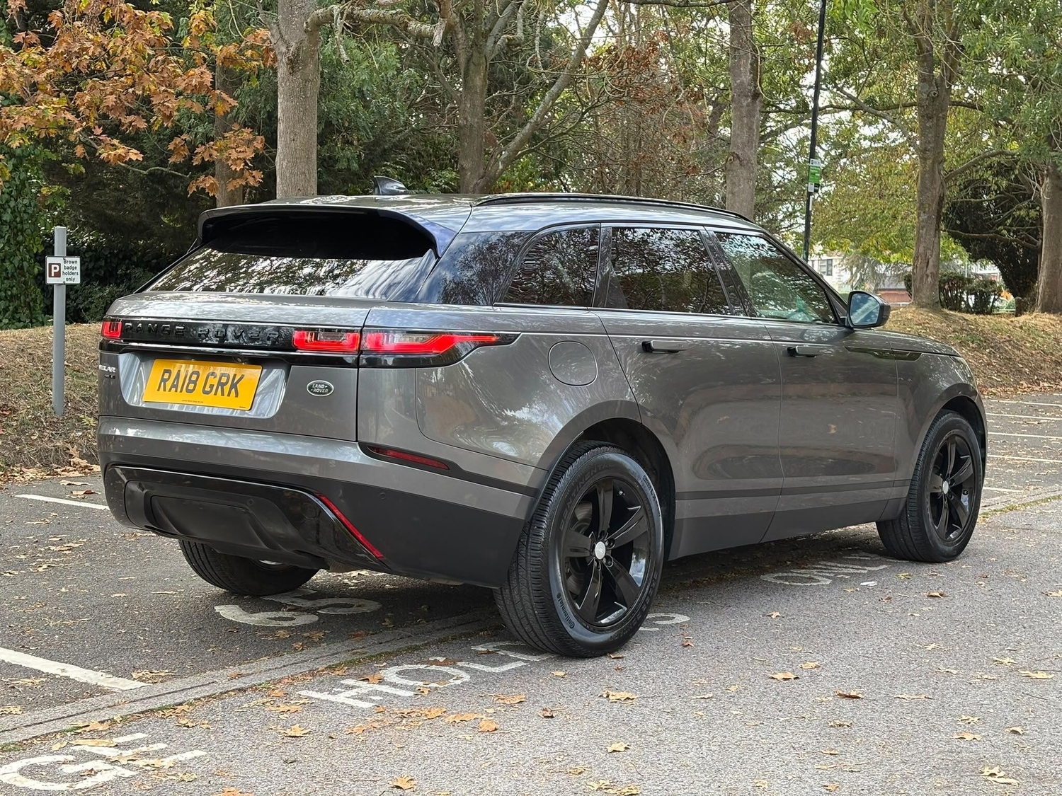Land Rover Range Rover Velar 2018 - Cars in Uxbridge