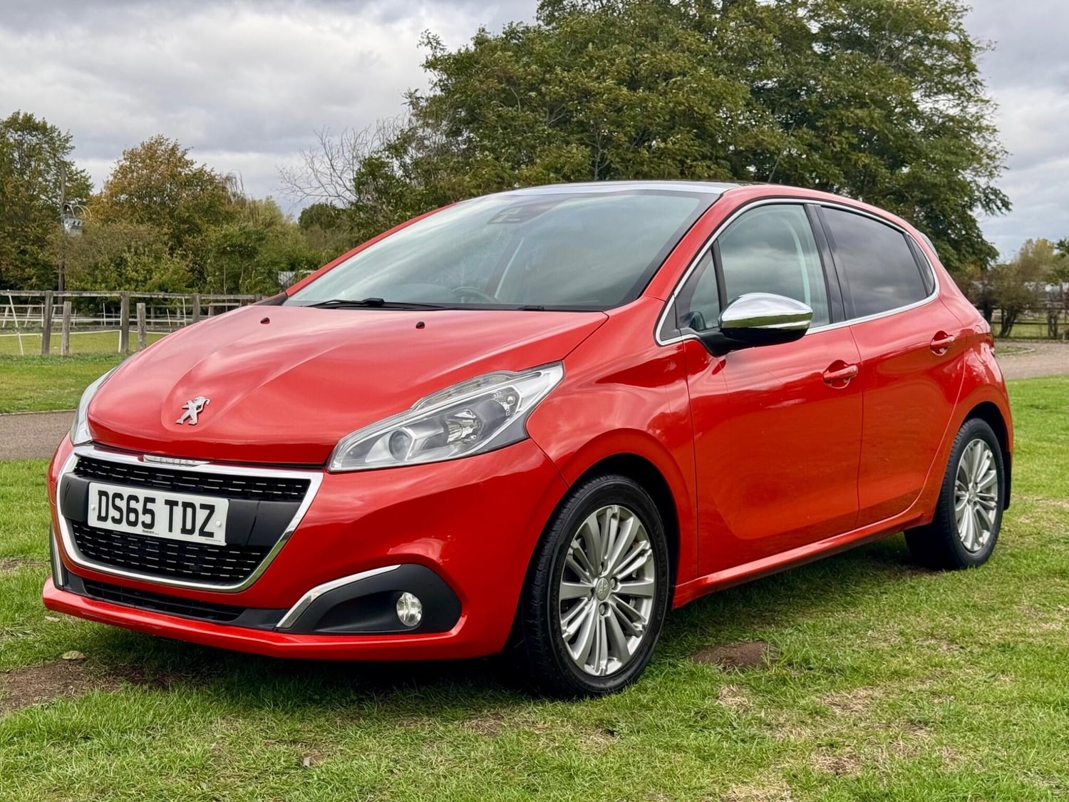 Peugeot 208 Bedford