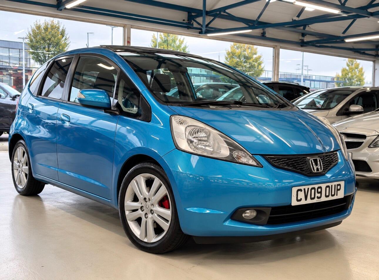 Honda Jazz 2009 - Cars in Bolton