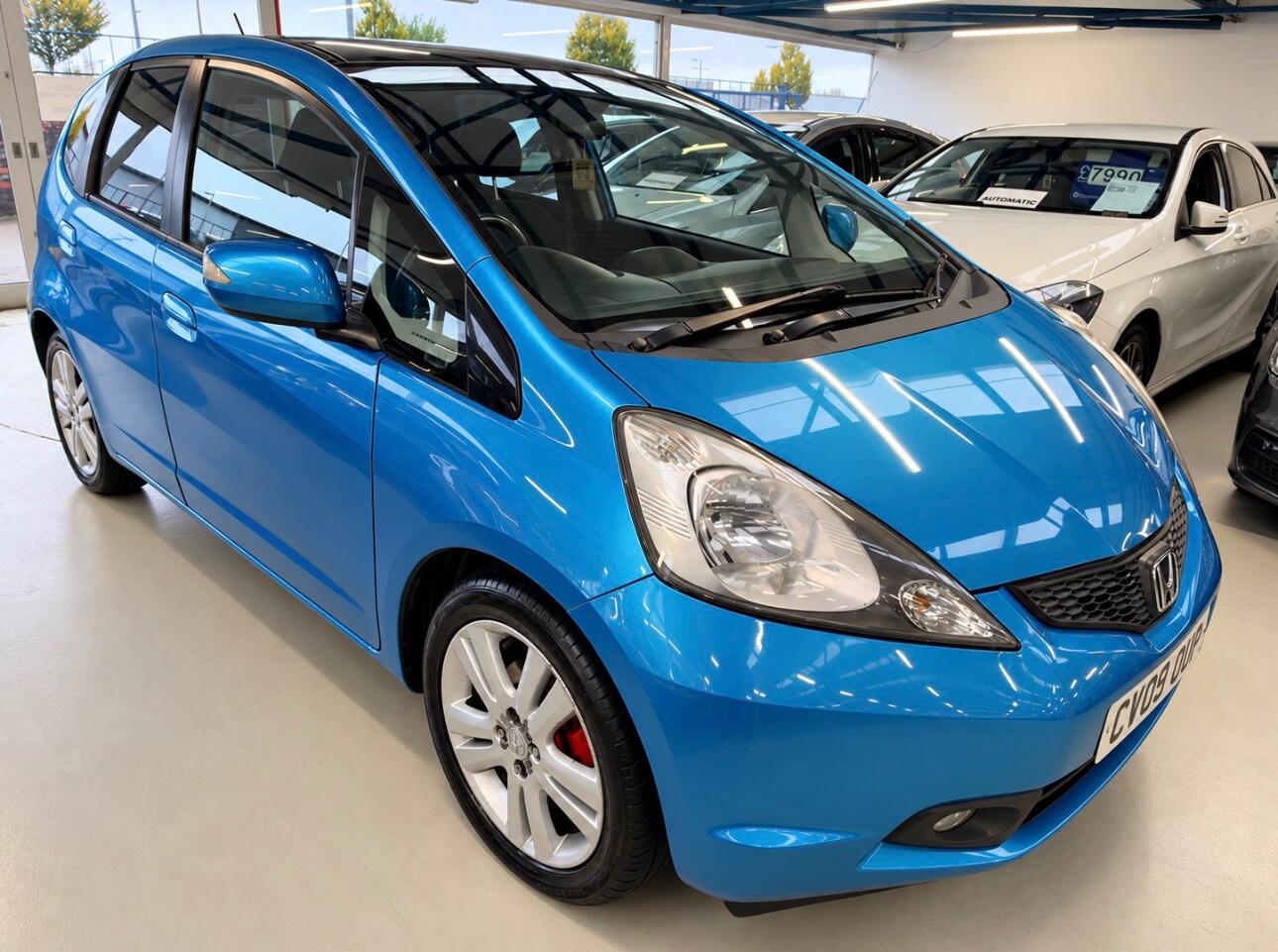 Honda Jazz 2009 - Cars