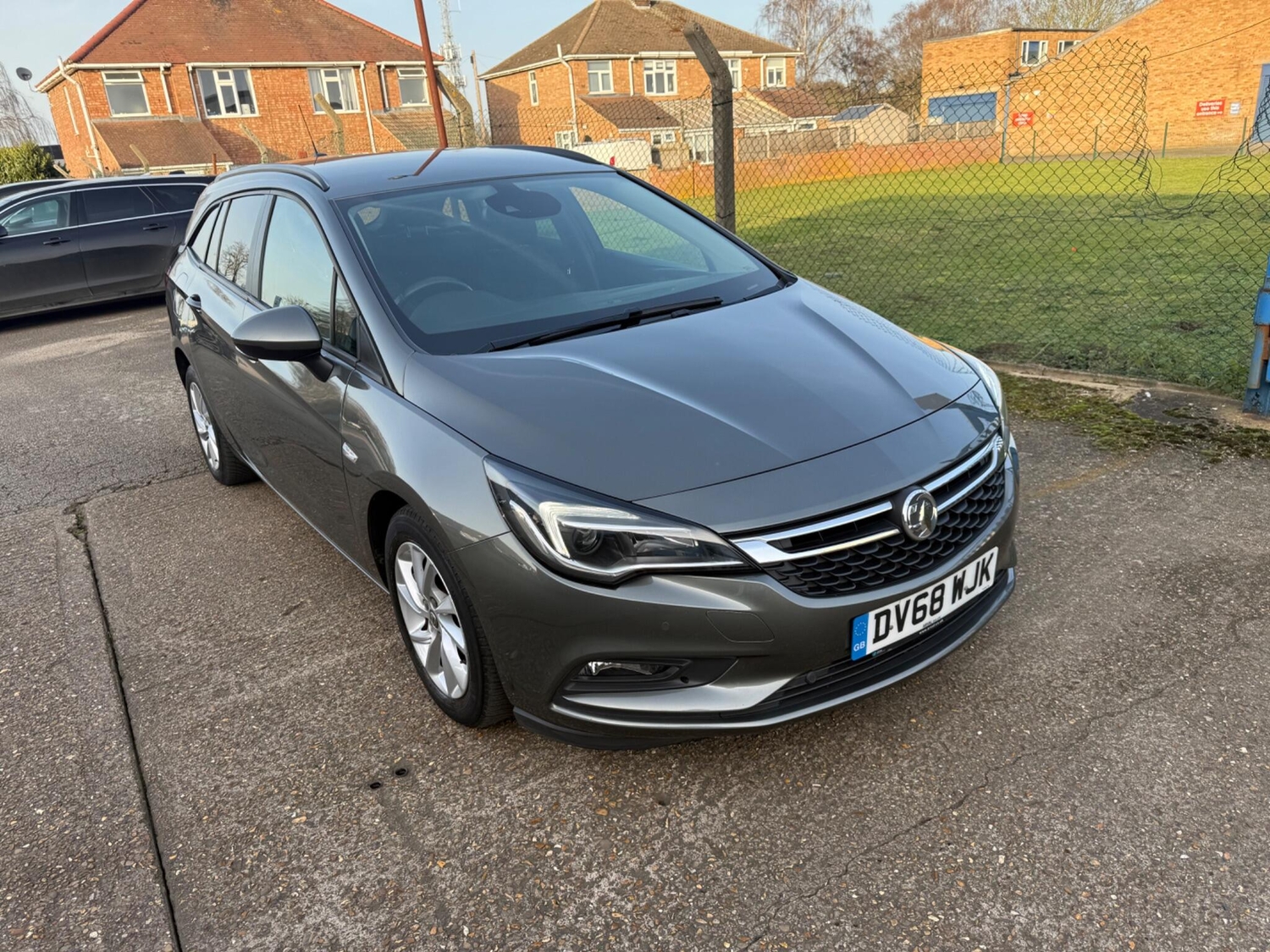 Vauxhall Astra 2018 - Cars