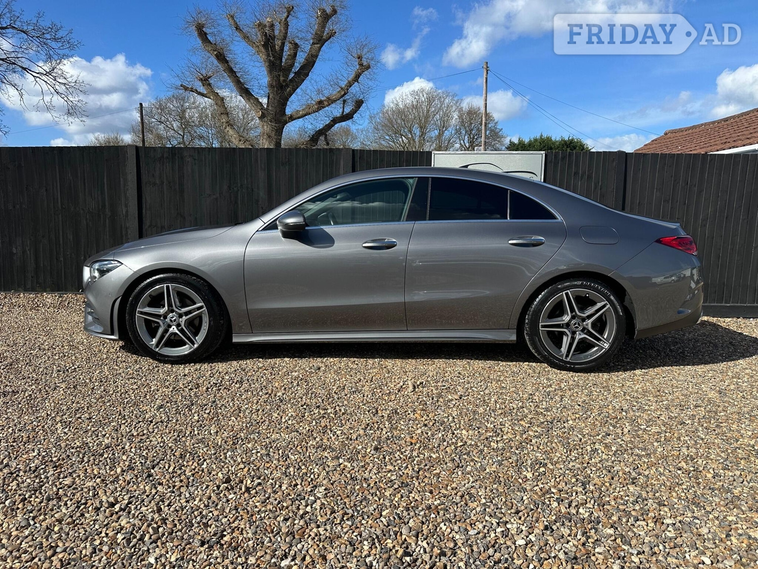 [ berth ]Mercedes-Benz CLA Class