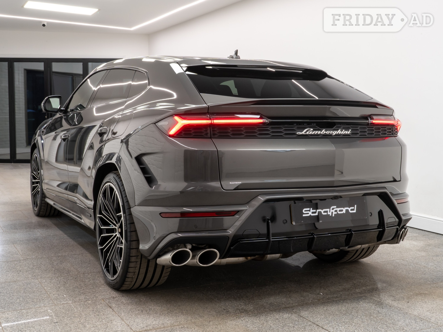 Lamborghini Urus 2026 - Cars in Brighton