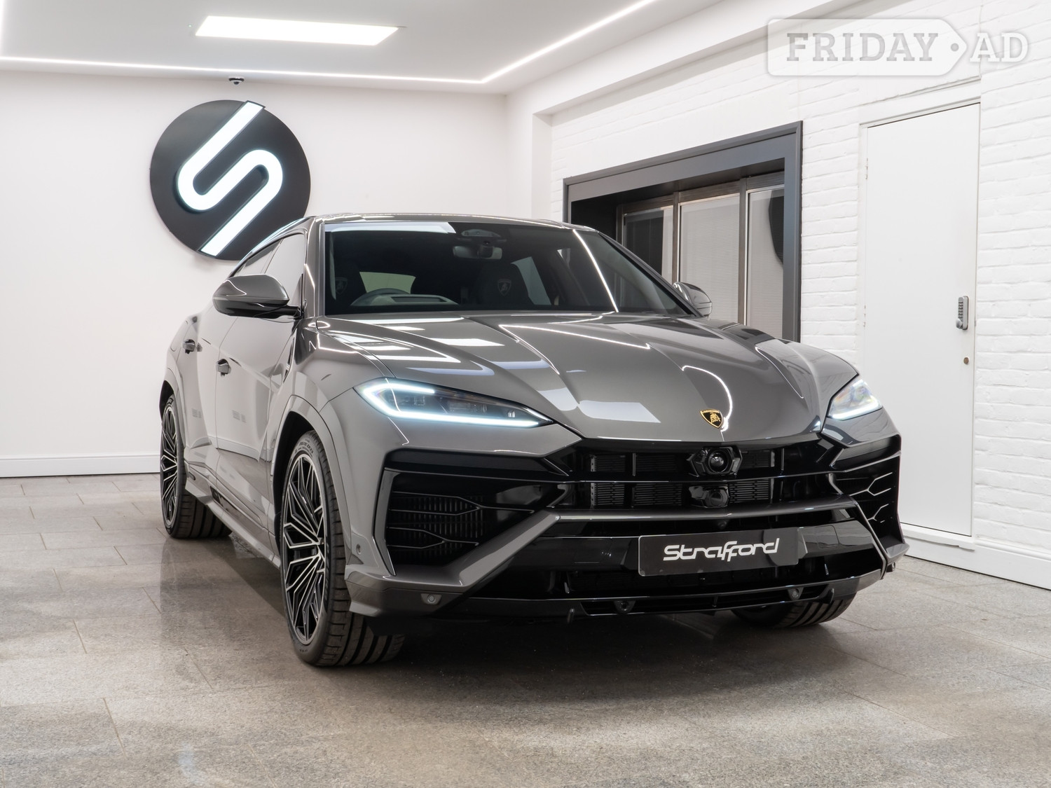 Lamborghini Urus Brighton