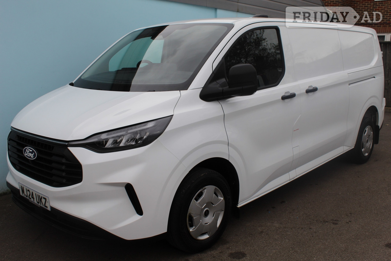 Ford Transit Custom 2024 in Southampton