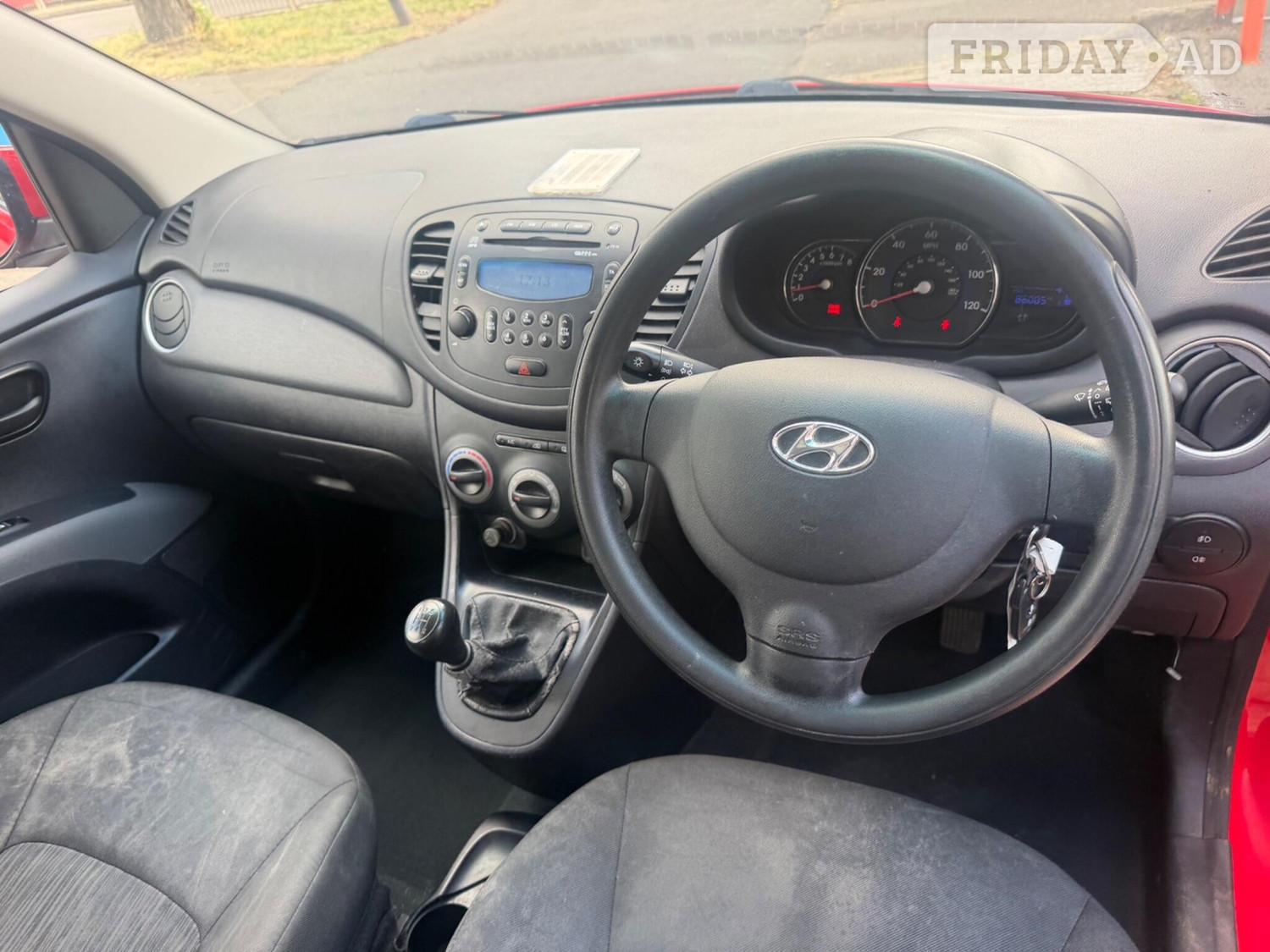 Hyundai i10 2011 - Cars