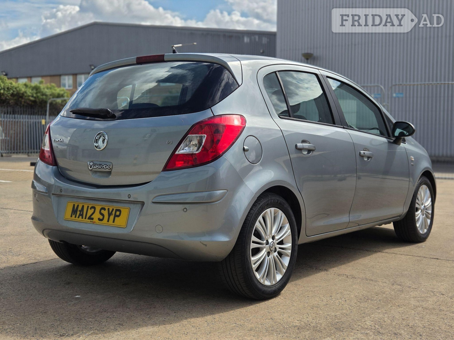 [ berth ]Vauxhall Corsa