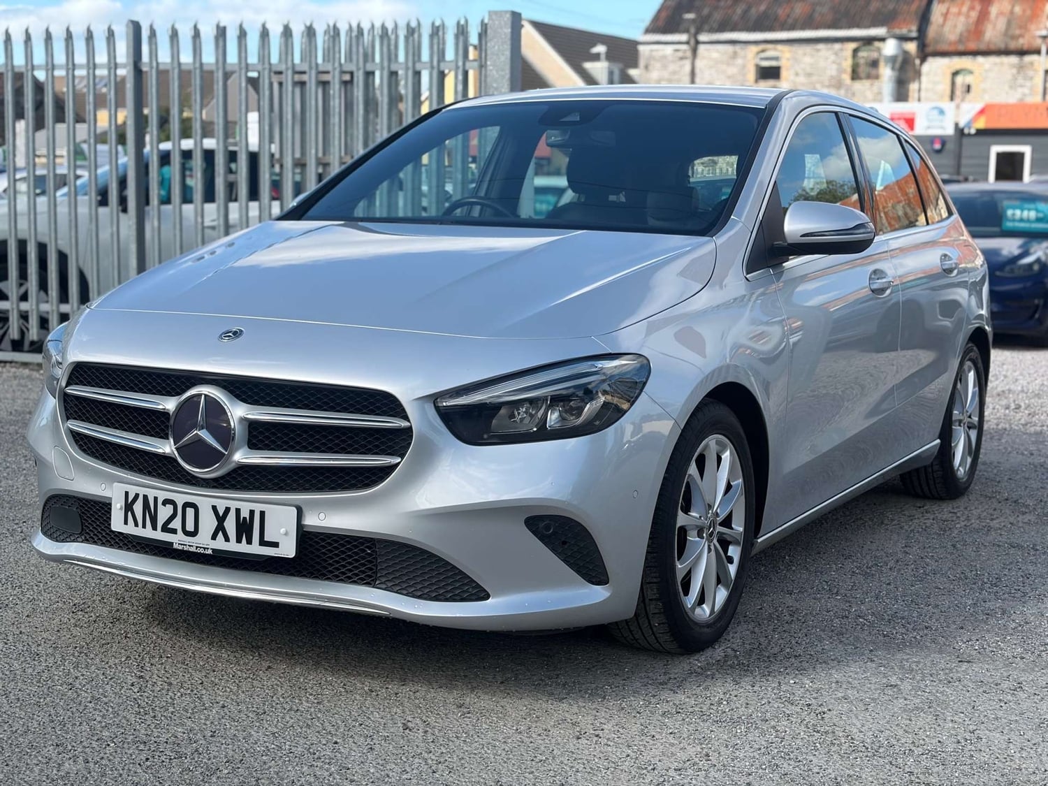 [ berth ]Mercedes-Benz B Class