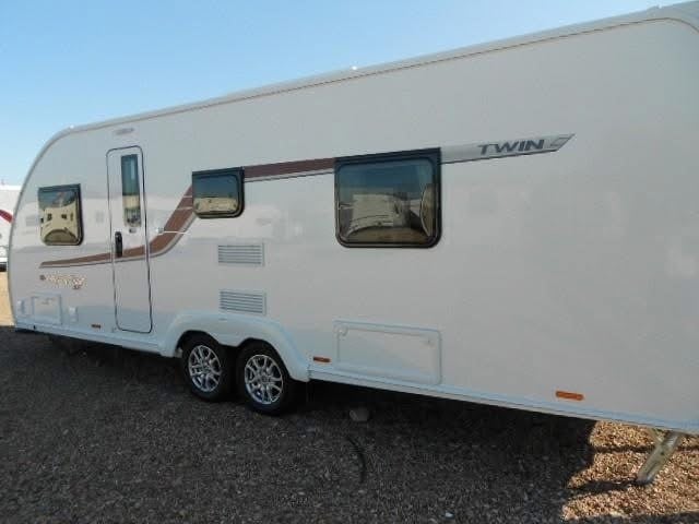 [ berth ]Swift Freestyle Twin Quattro EB