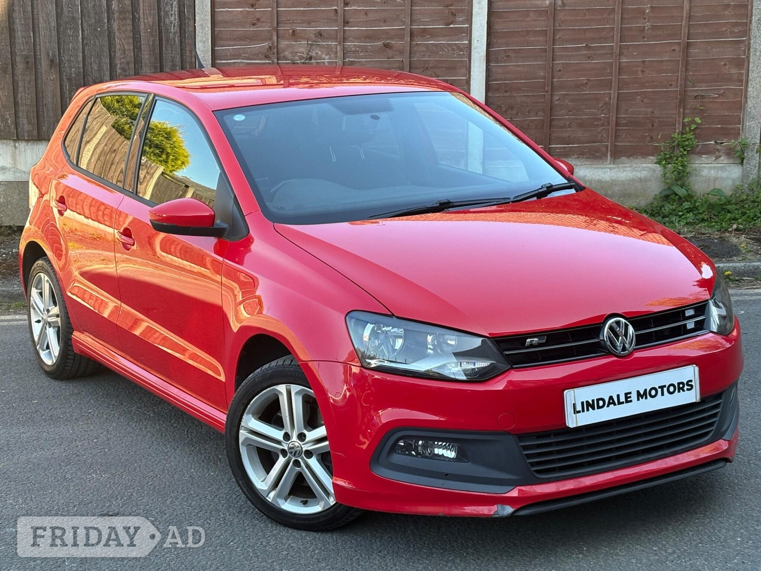 Volkswagen Polo 2013 in Oldham