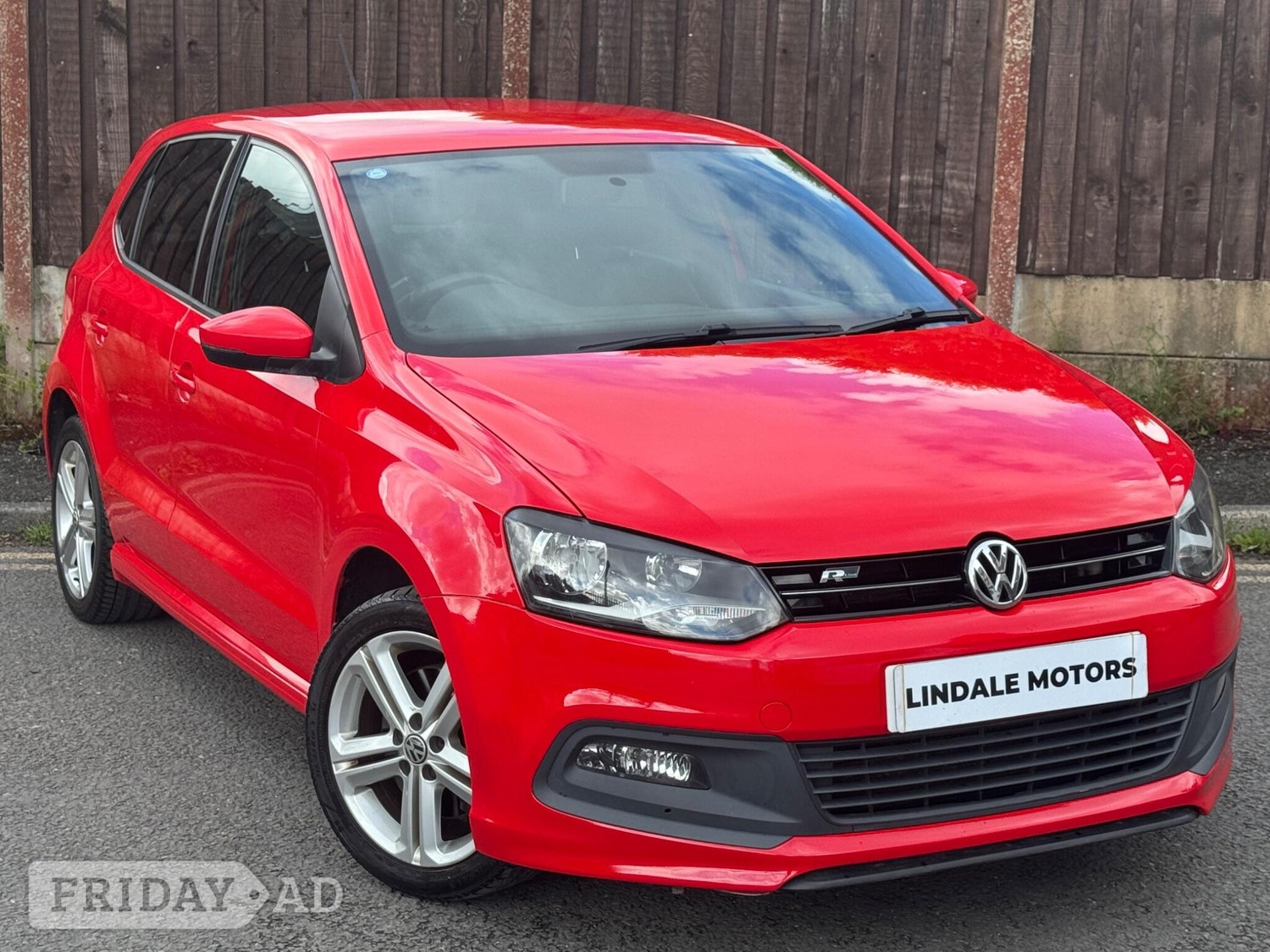 Volkswagen Polo 2013 in Oldham