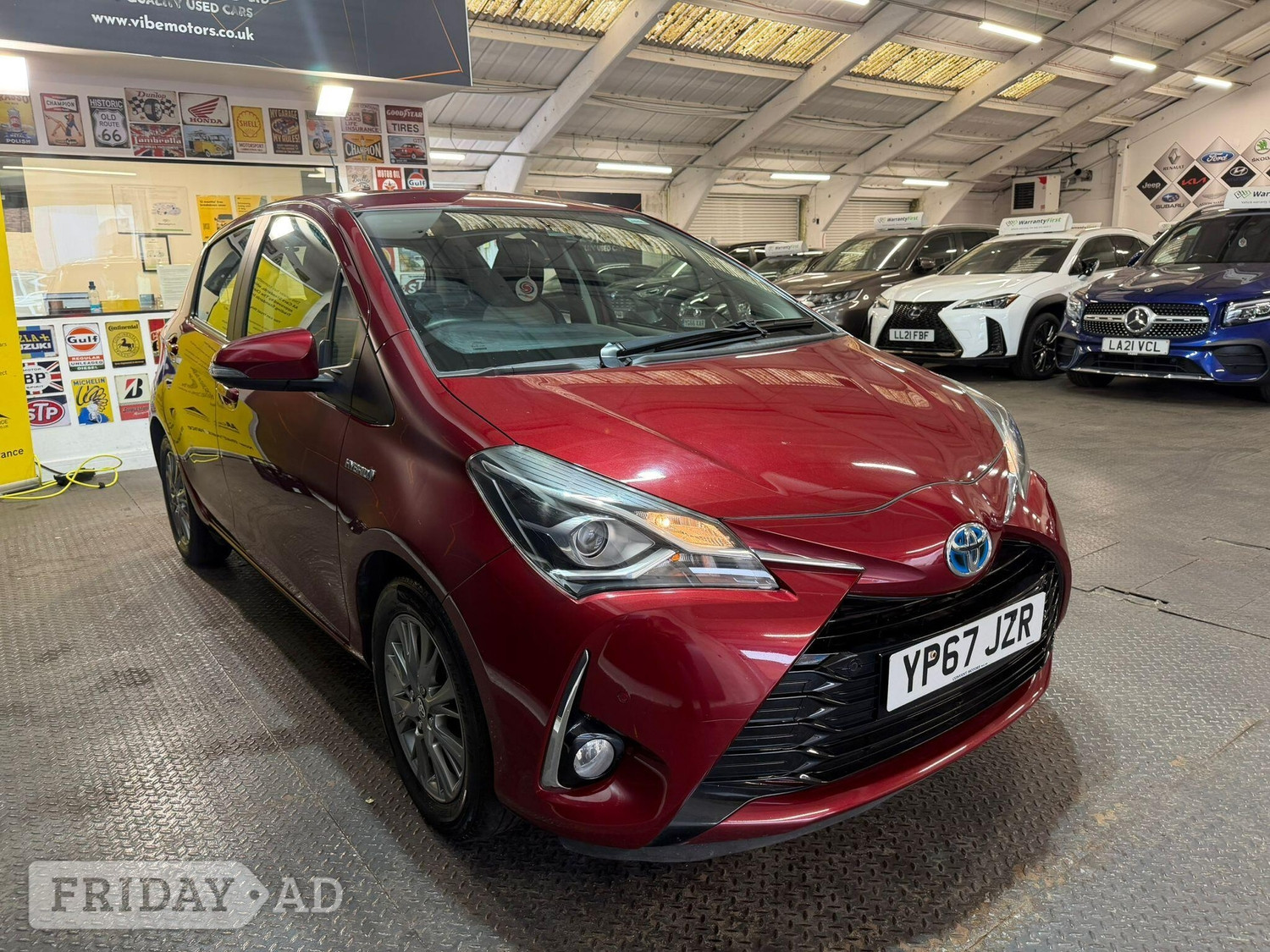 Toyota Yaris 2017 - Cars in Harrow