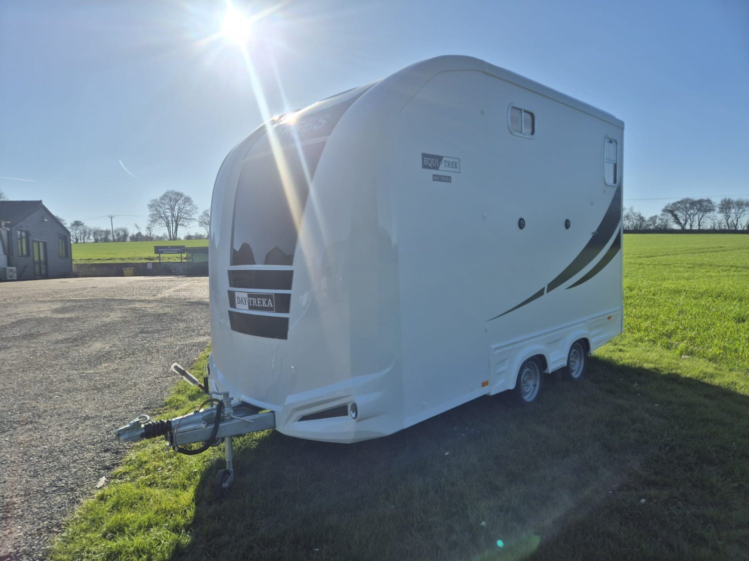 [ berth ]Equi-Trek Day-Treka